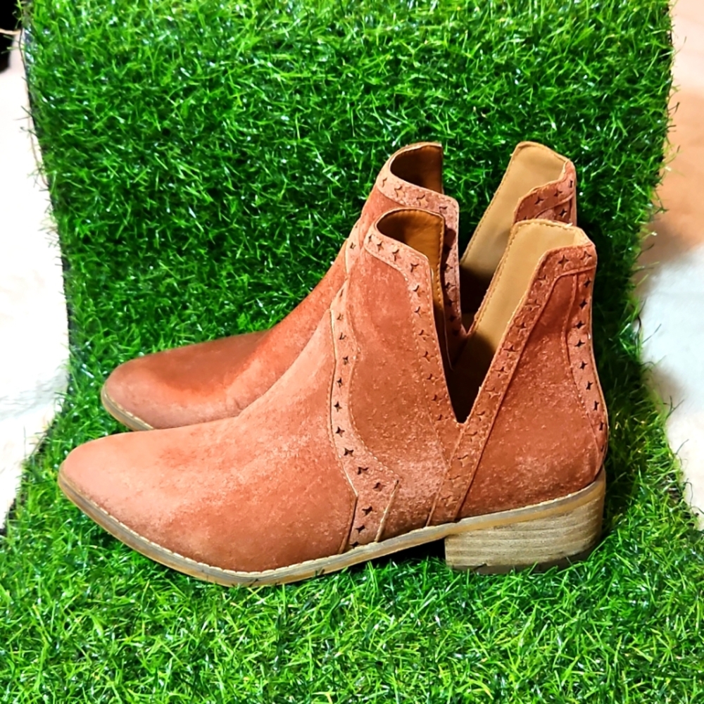 Mi.iM Cut Out Ankle Boots Pink size 7 womens leather festival